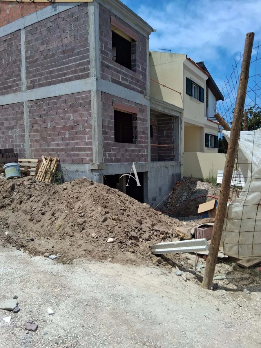 Moradia T3 para Venda em Caldas da Rainha - Santo Onofre e Serra do Bouro Foto 8