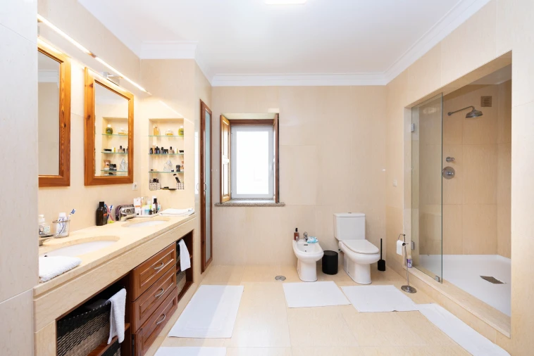 Quinta T6 para Venda em Lousa Foto 21