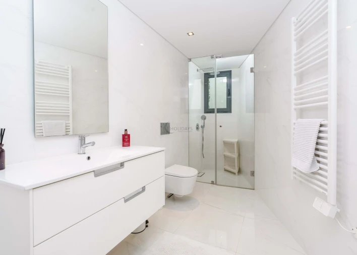 Moradia T3 para Arrendamento férias em Quarteira Foto 14