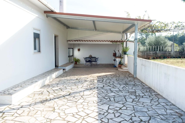 Moradia T3 para Venda em Areias e Pias Foto 6