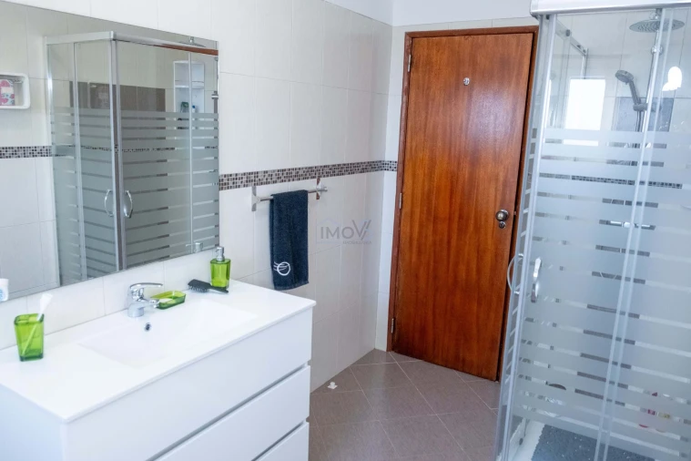 Moradia T3 para Venda em Areias e Pias Foto 28