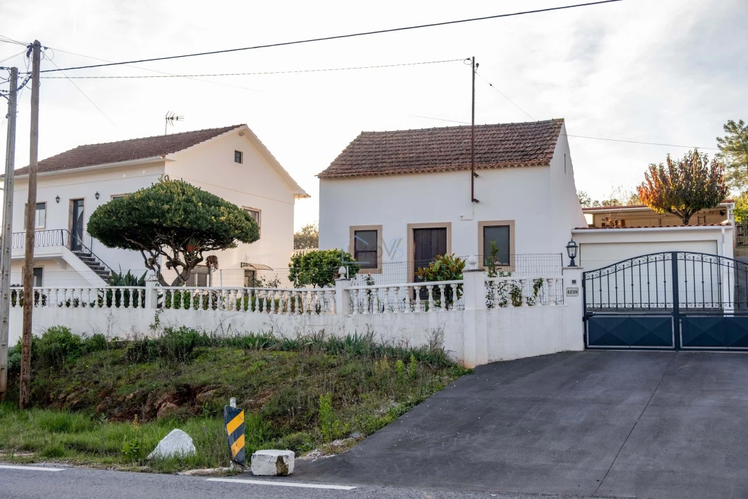 Moradia T3 para Venda em Areias e Pias Foto 43