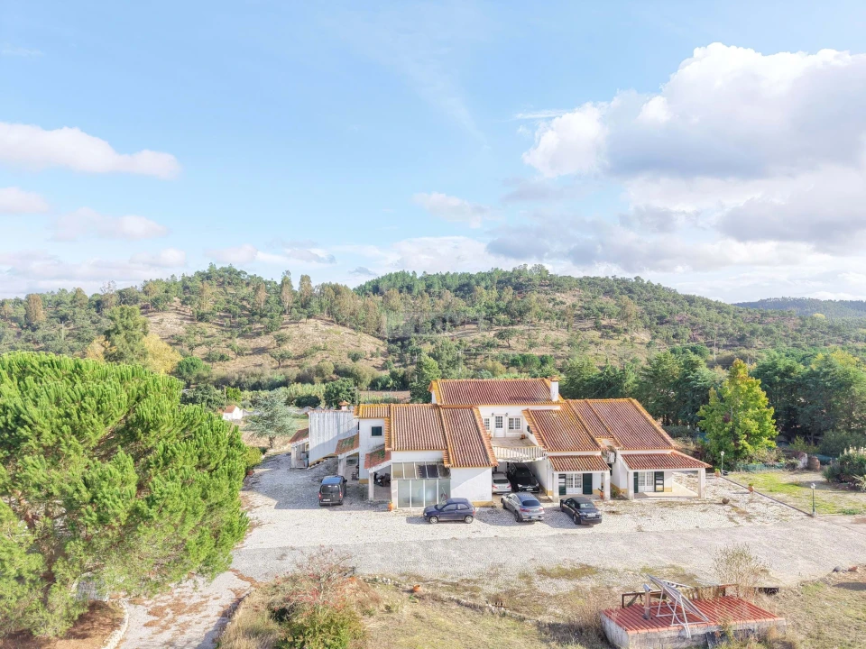 Quinta T9 para Venda em Bemposta Foto 1