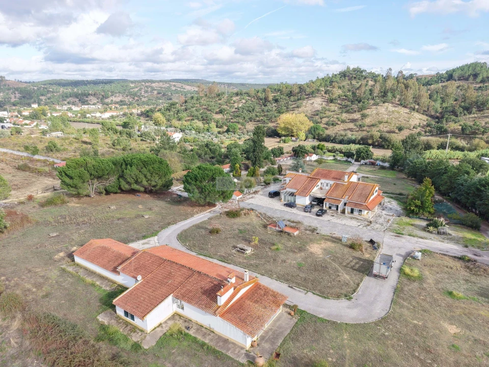 Quinta T9 para Venda em Bemposta Foto 3