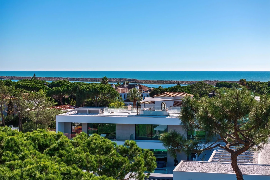 Moradia T8 para Venda em Almancil Foto 46