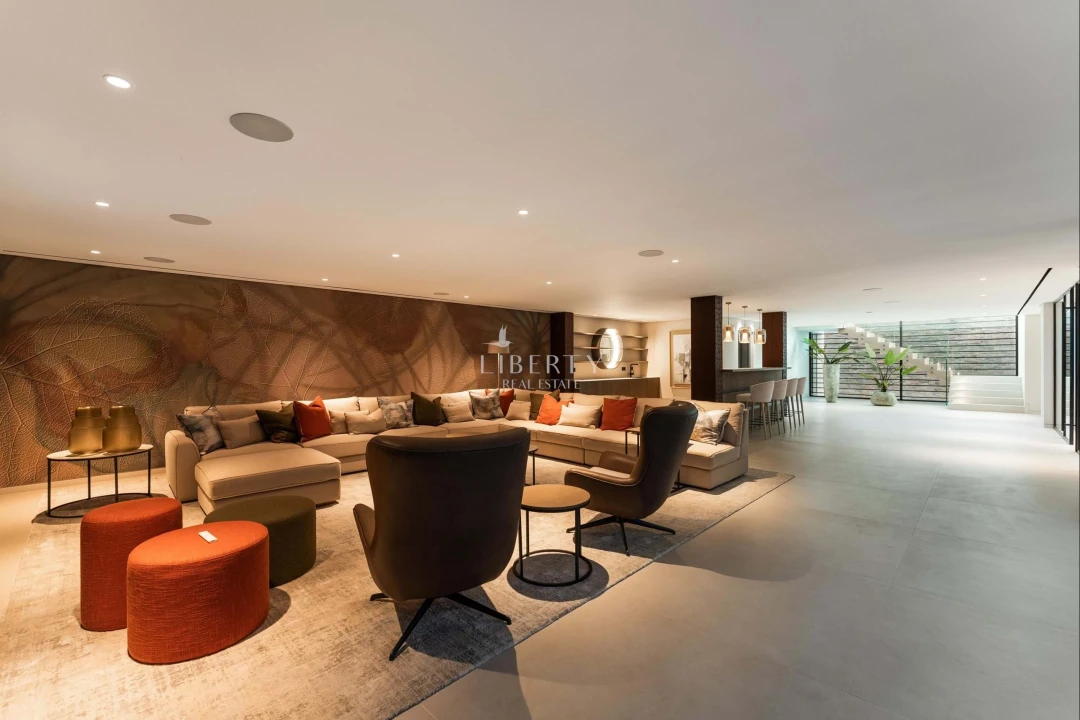 Moradia T8 para Venda em Almancil Foto 32