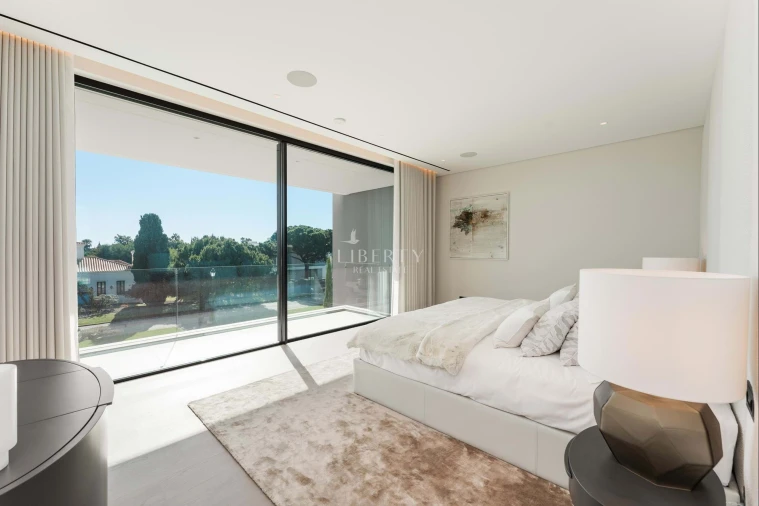 Moradia T8 para Venda em Almancil Foto 22