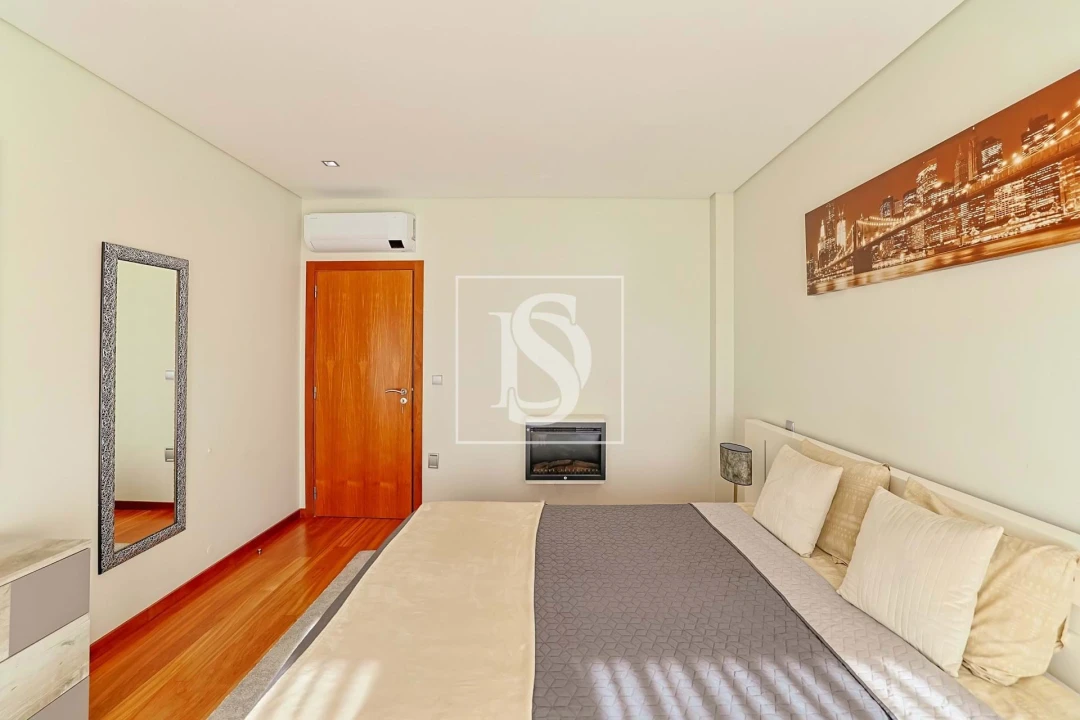 Moradia T4 para Venda em Tamel (São Verissimo) Foto 40