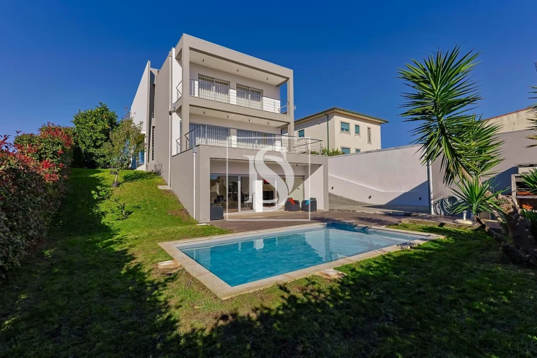 Moradia T4 para Venda em Tamel (São Verissimo) Foto 1