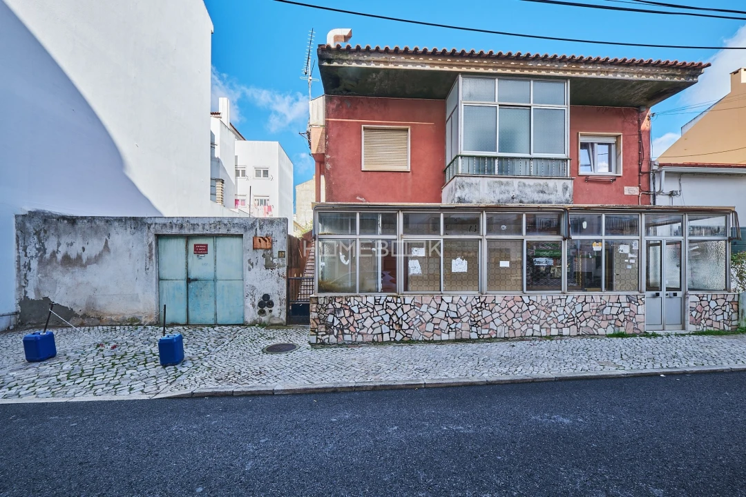 Prédio para Venda em Casal de Cambra Foto 2