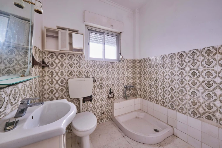 Prédio para Venda em Casal de Cambra Foto 16