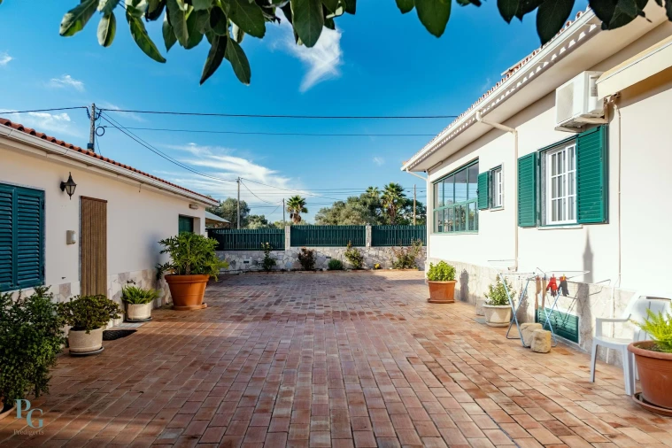 Moradia T5 para Venda em Conceição e Cabanas de Tavira Foto 4