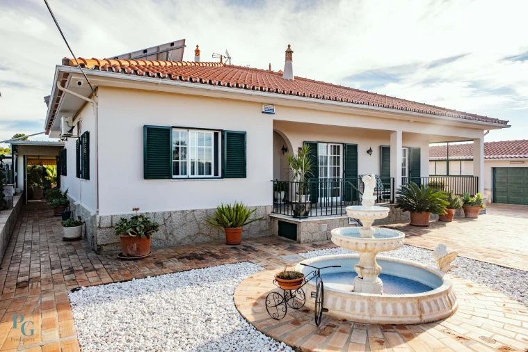 Moradia T5 para Venda em Conceição e Cabanas de Tavira Foto 2