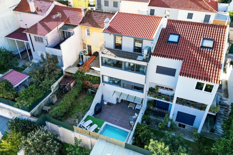 Moradia T4 para Venda em Benfica Foto 33