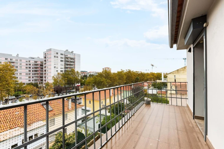 Moradia T4 para Venda em Benfica Foto 25