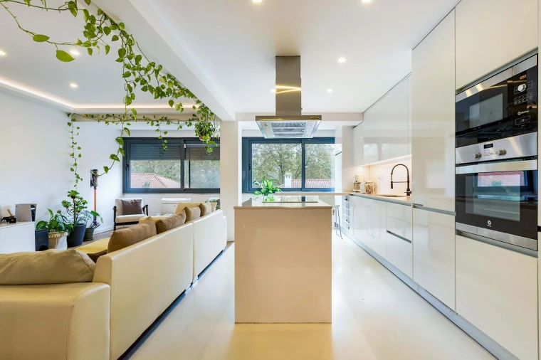 Moradia T4 para Venda em Benfica Foto 8