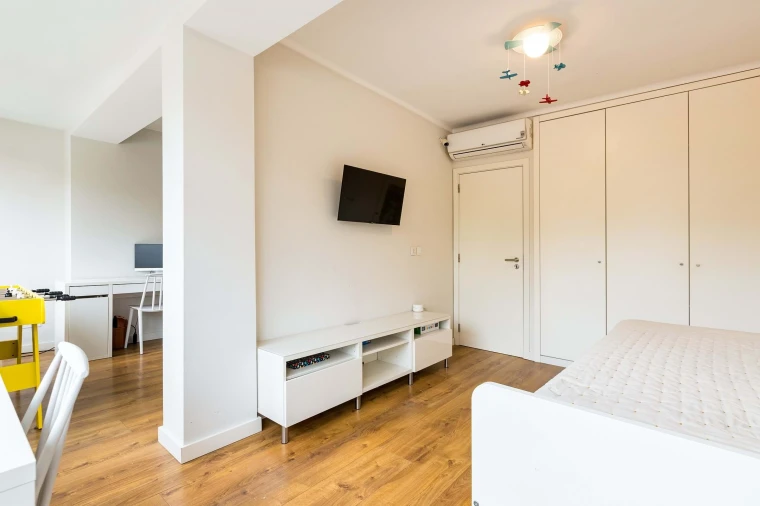 Moradia T4 para Venda em Benfica Foto 18