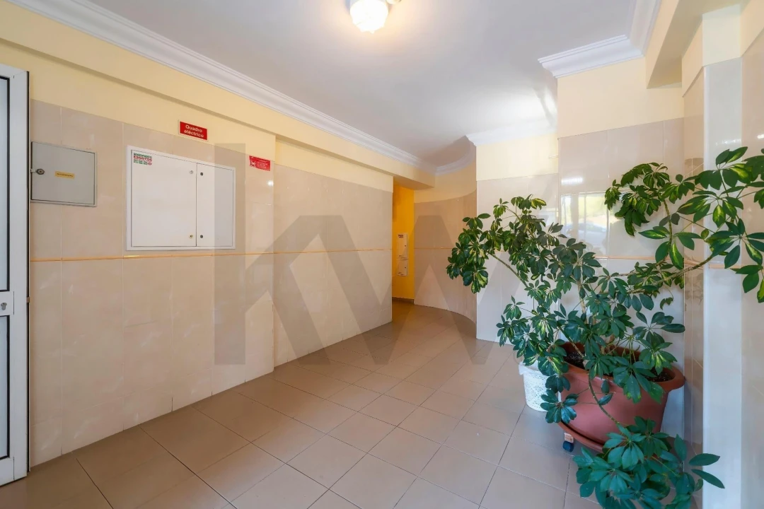 Apartamento T2 para Venda em Loule (São Clemente) Foto 35