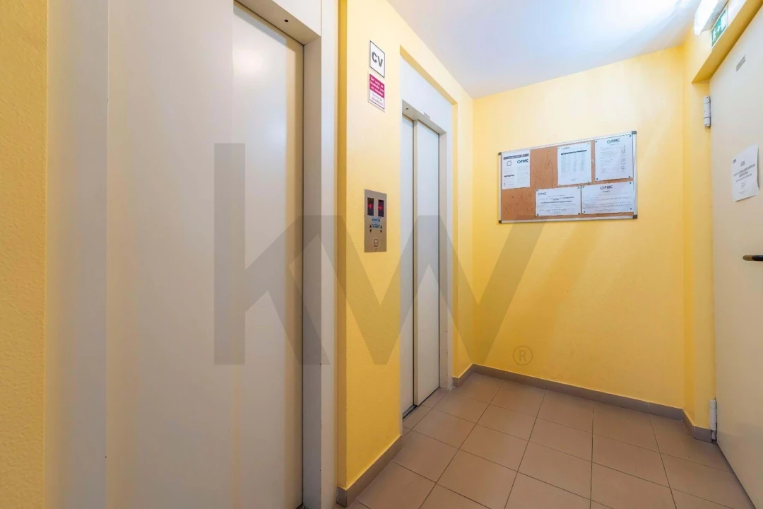 Apartamento T2 para Venda em Loule (São Clemente) Foto 34