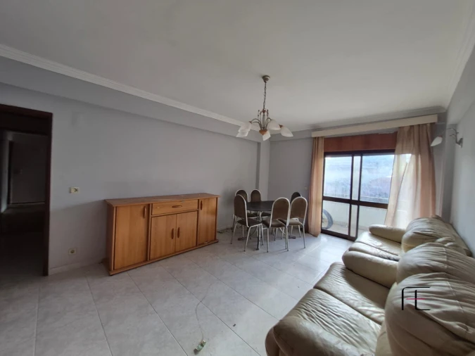 Apartamento T2 para Venda em Cacém e São Marcos Foto 4