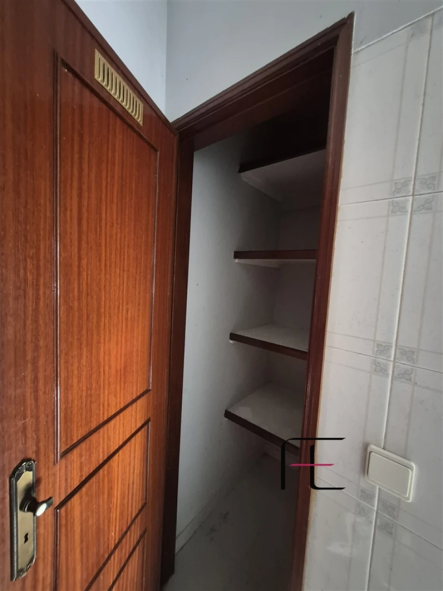 Apartamento T2 para Venda em Cacém e São Marcos Foto 13