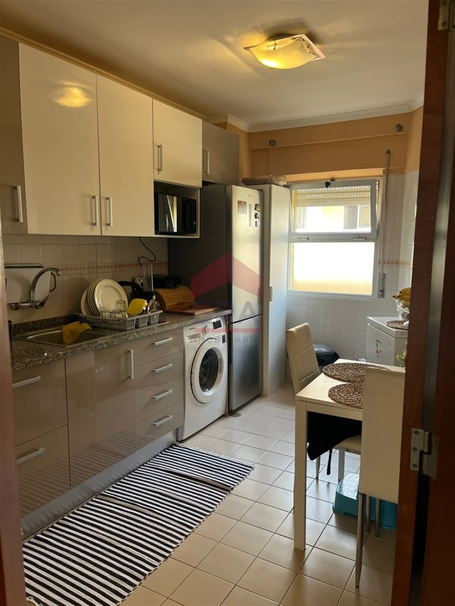 Apartamento T3 para Venda em Faro (Sé e São Pedro) Foto 5