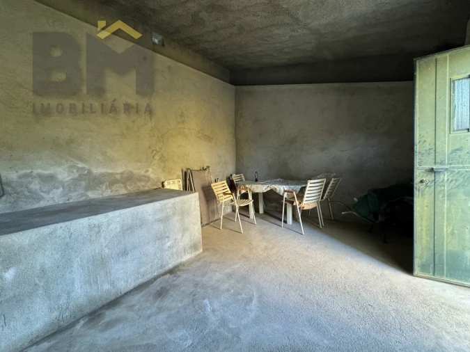 Quinta T0 para Venda em Escalos de Baixo e Mata Foto 11