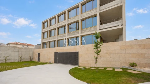 Apartamento T2 para Venda em Aldoar, Foz do Douro e Nevogilde
