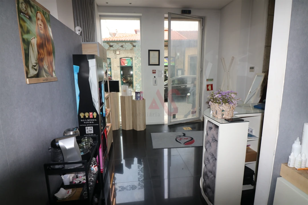 Loja para Trespasse em Caldas de Vizela (São Miguel e São João) Foto 5