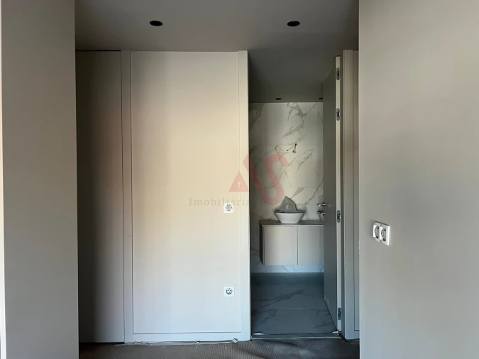 Apartamento T3 para Venda em Paços de Ferreira Foto 13