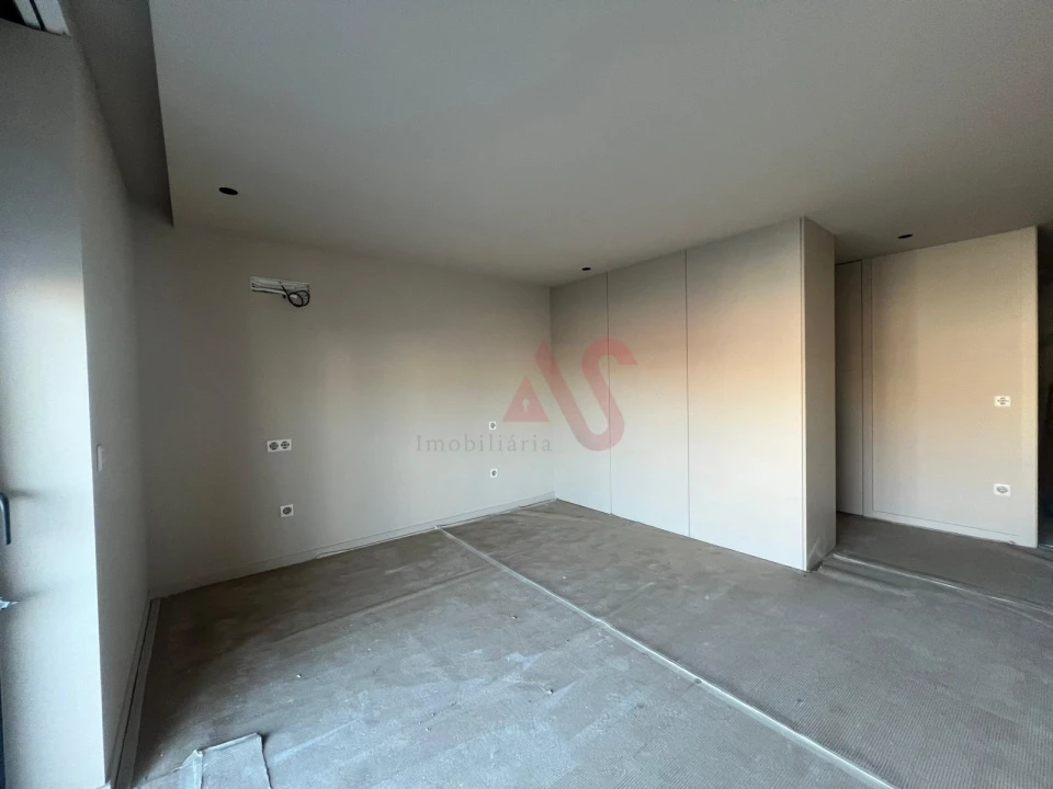 Apartamento T3 para Venda em Paços de Ferreira Foto 17