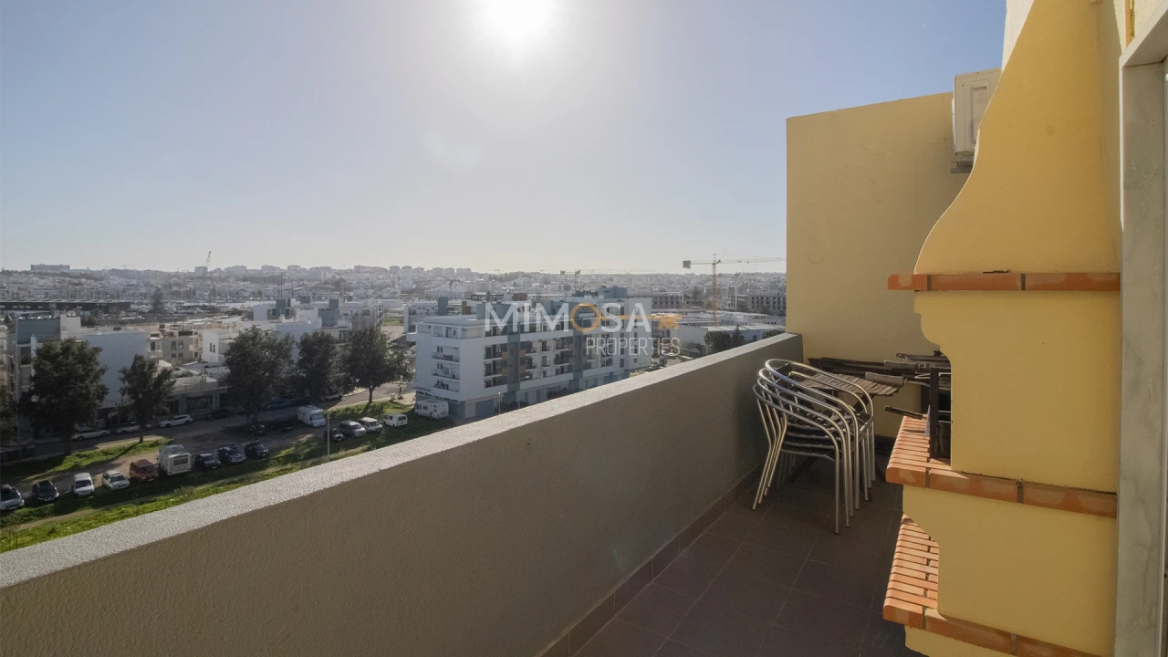 Apartamento T1 para Arrendamento em Lagos (São Sebastião e Santa Maria) Foto 26