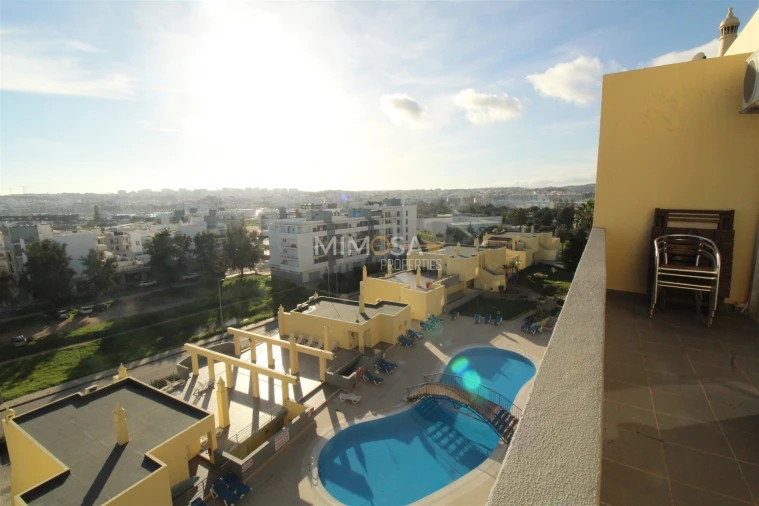 Apartamento T1 para Arrendamento em Lagos (São Sebastião e Santa Maria) Foto 24