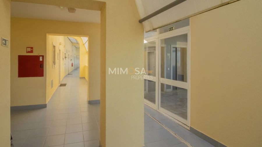 Apartamento T1 para Arrendamento em Lagos (São Sebastião e Santa Maria) Foto 21