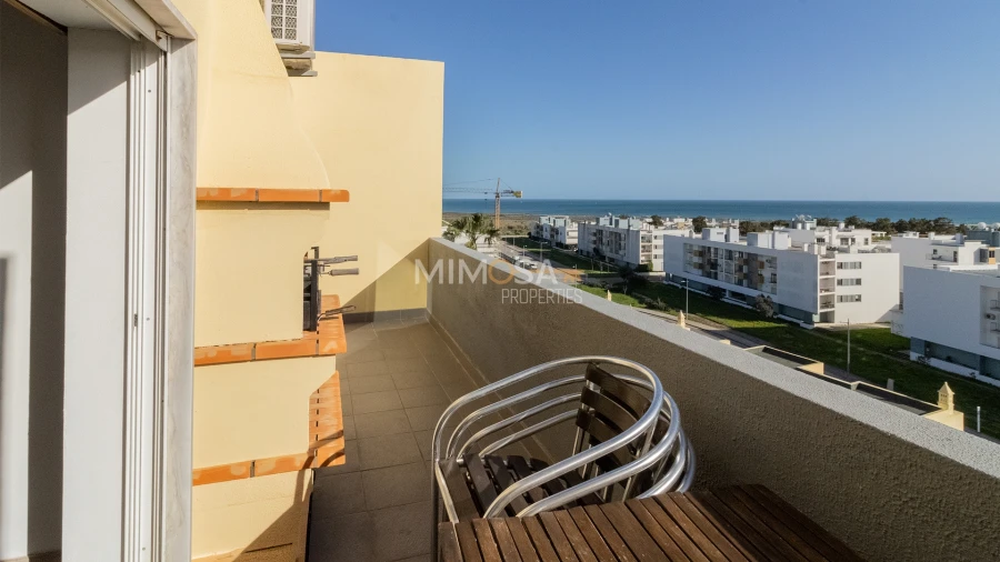 Apartamento T1 para Arrendamento em Lagos (São Sebastião e Santa Maria) Foto 18