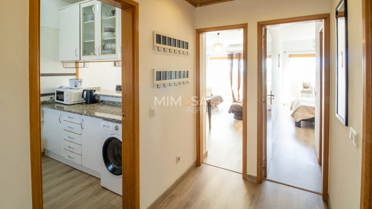 Apartamento T1 para Arrendamento em Lagos (São Sebastião e Santa Maria) Foto 10