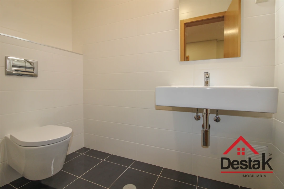 Apartamento T2 para Venda em São Pedro do Sul, Várzea e Baiões Foto 11