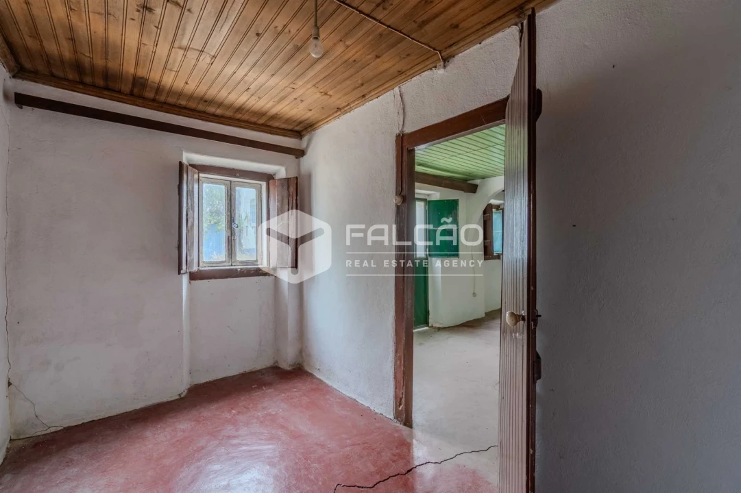 Moradia T2 para Venda em Casével e Vaqueiros Foto 39