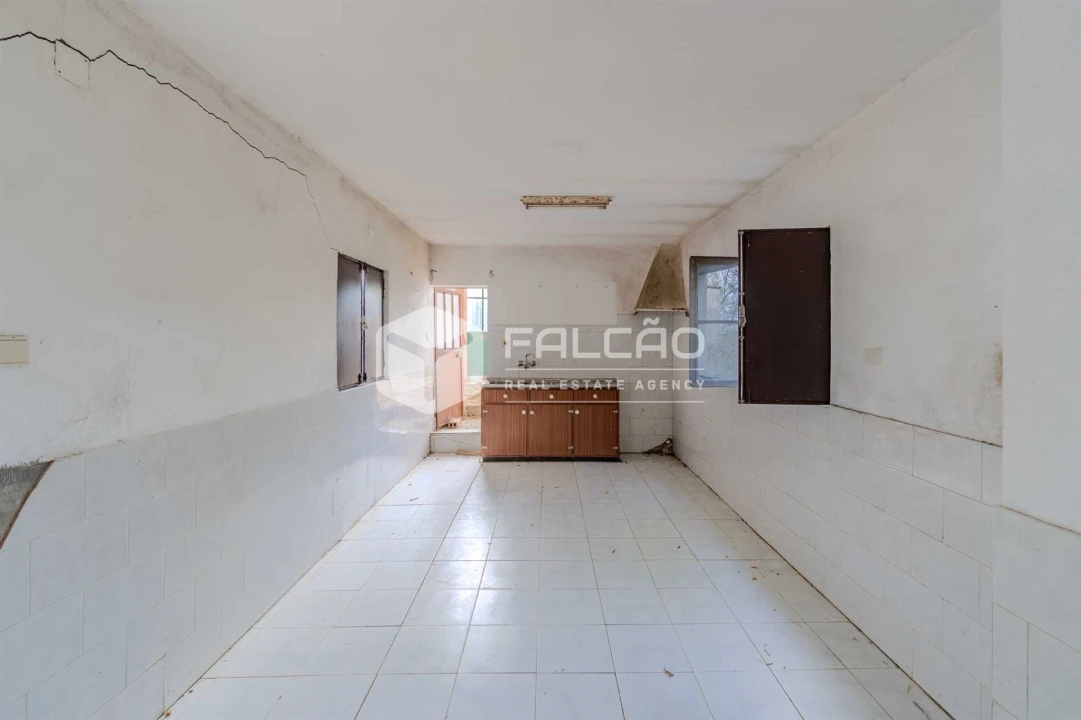 Moradia T2 para Venda em Casével e Vaqueiros Foto 30