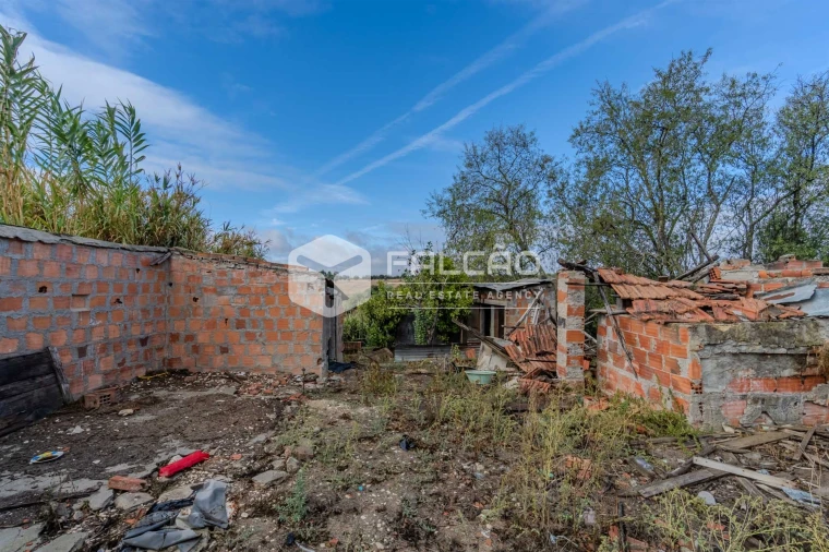 Moradia T2 para Venda em Casével e Vaqueiros Foto 22