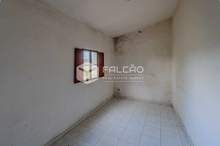 Moradia T2 para Venda em Casével e Vaqueiros Foto 33