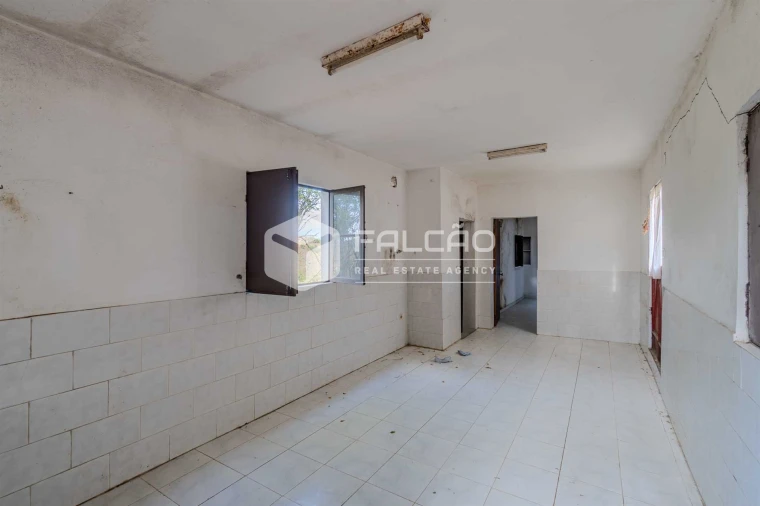 Moradia T2 para Venda em Casével e Vaqueiros Foto 28