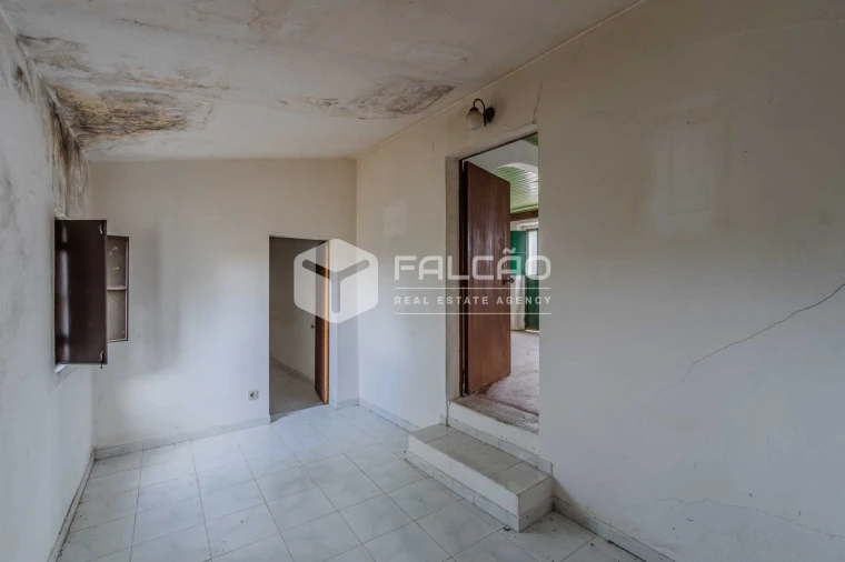 Moradia T2 para Venda em Casével e Vaqueiros Foto 32