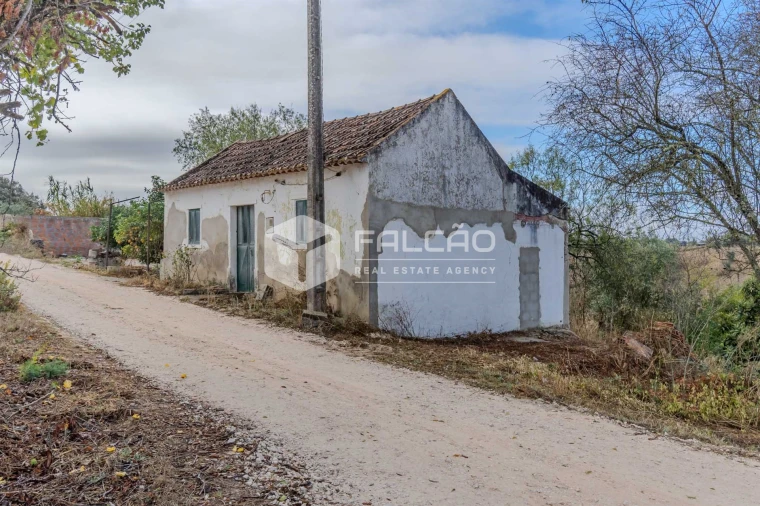 Moradia T2 para Venda em Casével e Vaqueiros Foto 17