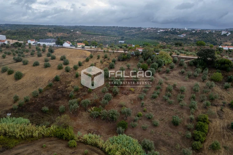 Moradia T2 para Venda em Casével e Vaqueiros Foto 9