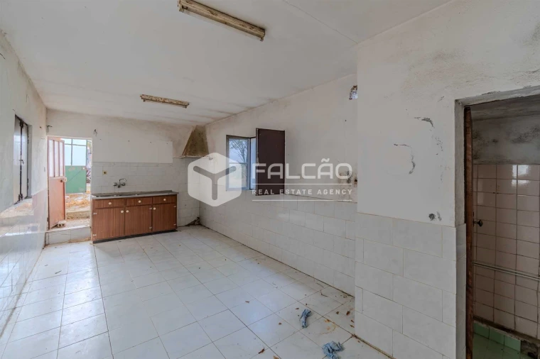 Moradia T2 para Venda em Casével e Vaqueiros Foto 29