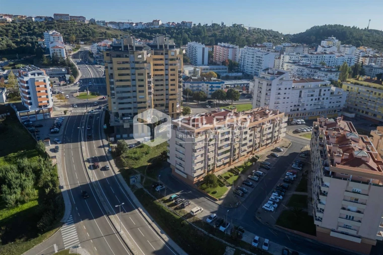 Apartamento T4 para Venda em Marvila, Ribeira Santarém, São Salvador, São Nicolau Foto 2