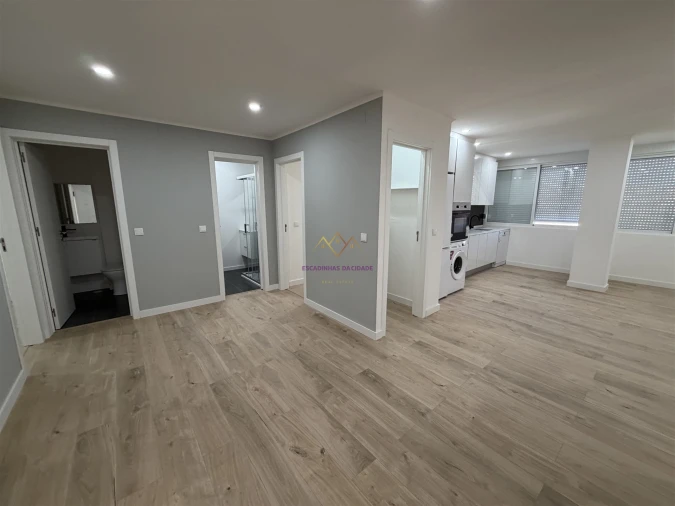 Apartamento T4 para Venda em Águas Livres Foto 41