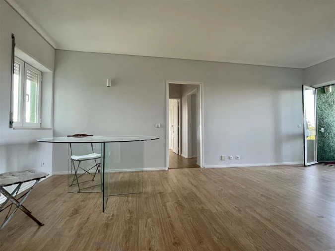 Apartamento T2 para Arrendamento em Cascais e Estoril Foto 2