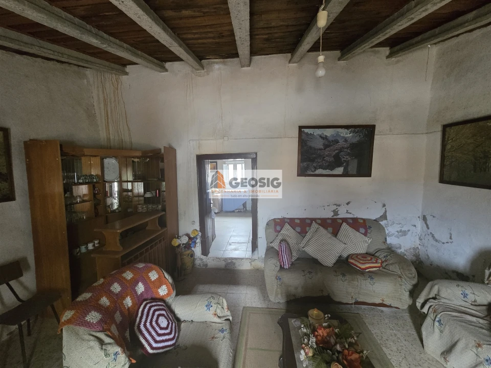 Moradia T3 para Venda em Santa Cruz Foto 20